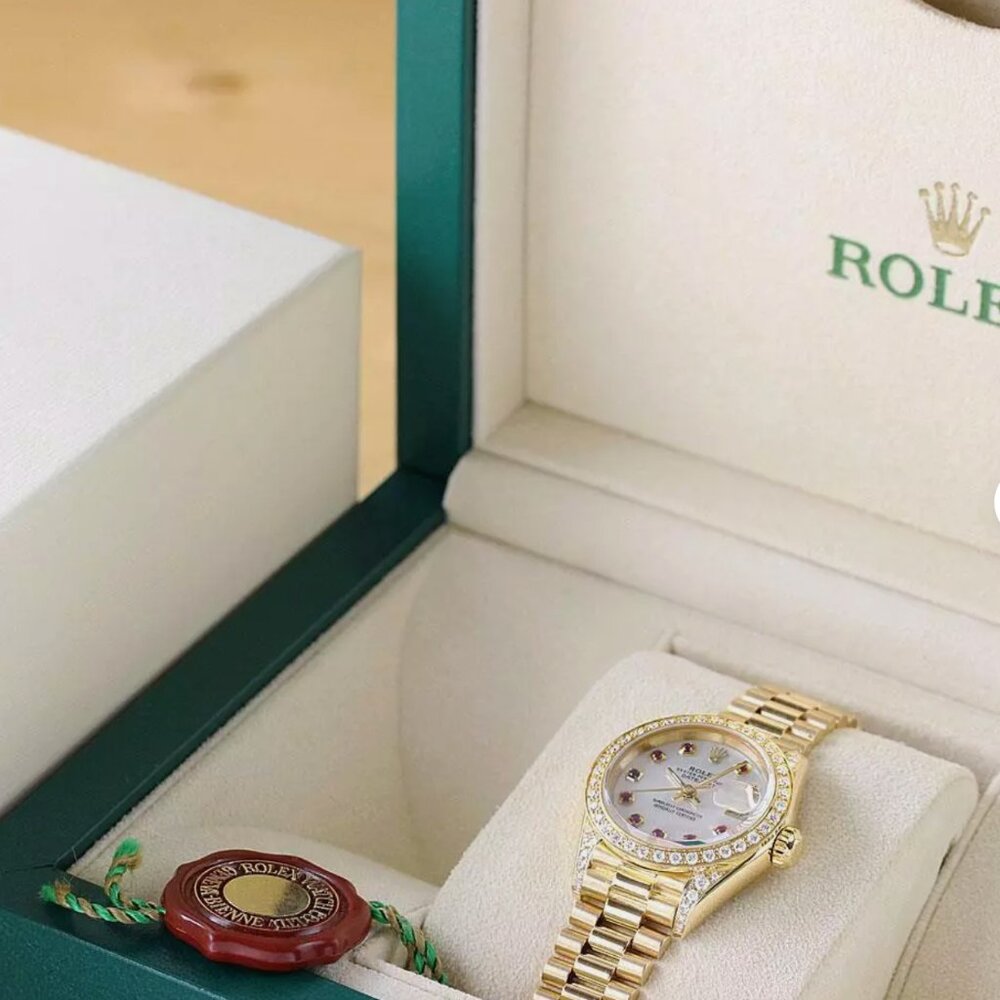 LADIES ROLEX PRESIDENT MOTHER OF PEARL RUBY 18K GOLD WATCH!